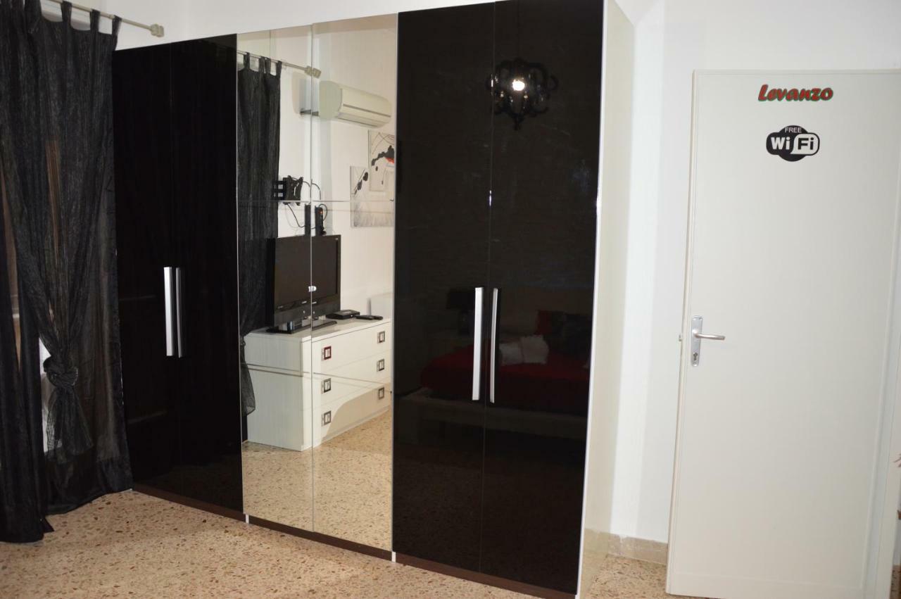 B&B Il Profumo Del Porto Τράπανι Εξωτερικό φωτογραφία